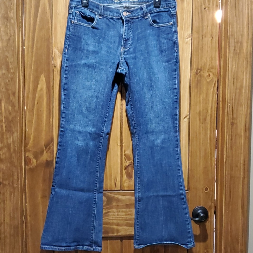 Women's size 8 bootcut jeans